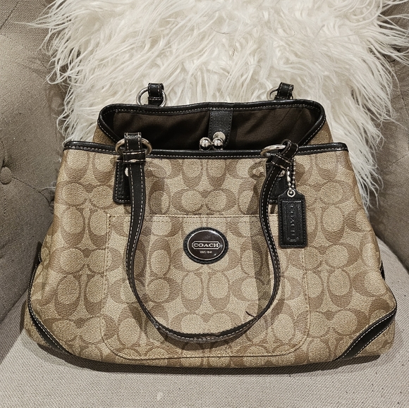 Coach women's handbag - Picture 1 of 4